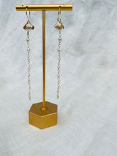 Load image into Gallery viewer, Blooming Sakura Drop Earrings