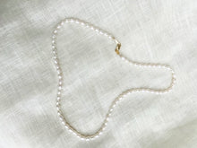 Load image into Gallery viewer, The Pearl Necklace