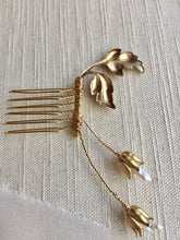 Load image into Gallery viewer, Tulips Mini Hair Comb