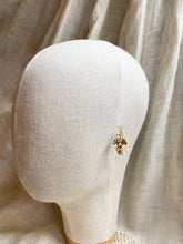 Load image into Gallery viewer, Nadeshiko Bouquet Teardrop Half Hoops