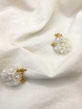 Load image into Gallery viewer, White Hydrangea Clip-on Earrings